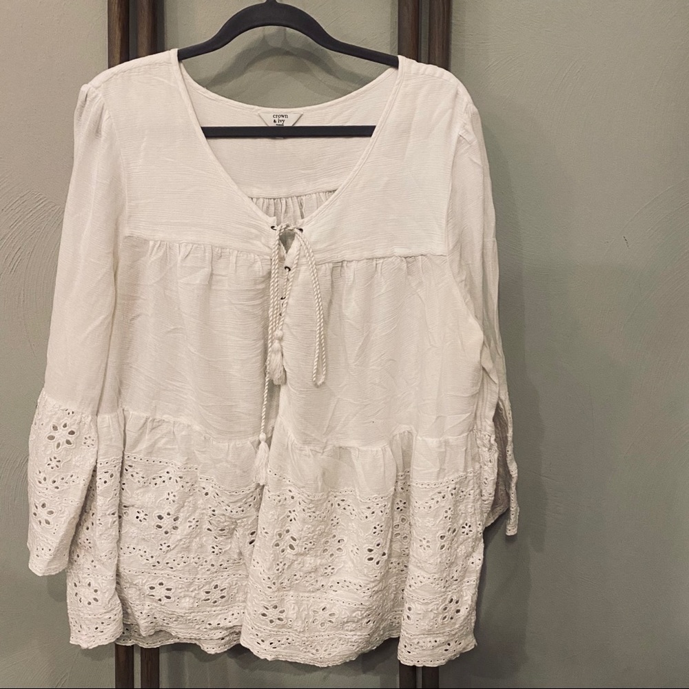 Crown & Ivy Tiered Eyelet Top
